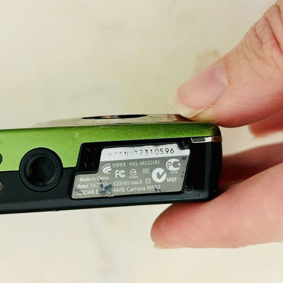 Kodak EasyShare M532 Camera Green 14MP Digicam Digital Tested /Works - Picture 7 of 13